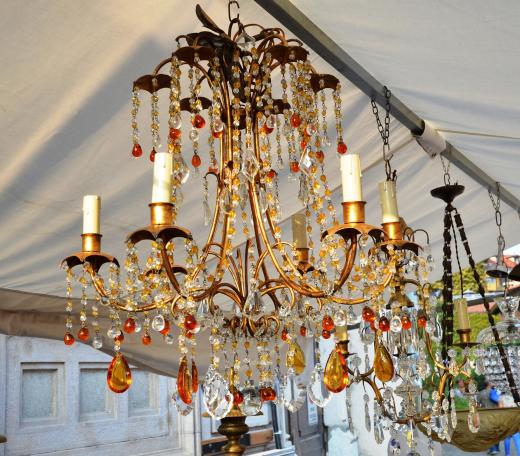 The chandelier I wish I could have brought back